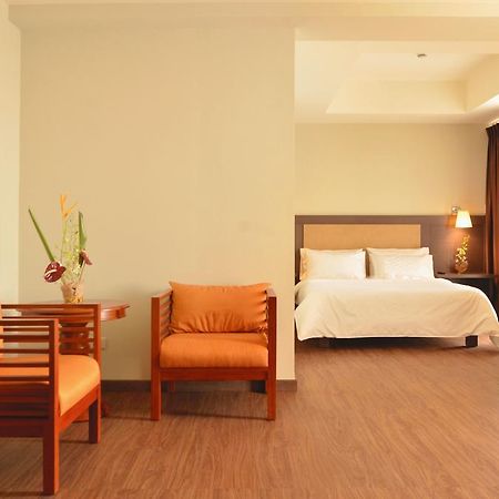 Rivermount Hotel And Resort Sarrat Buitenkant foto
