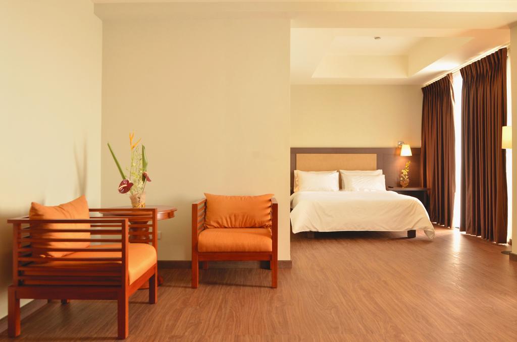 Rivermount Hotel And Resort Sarrat Buitenkant foto