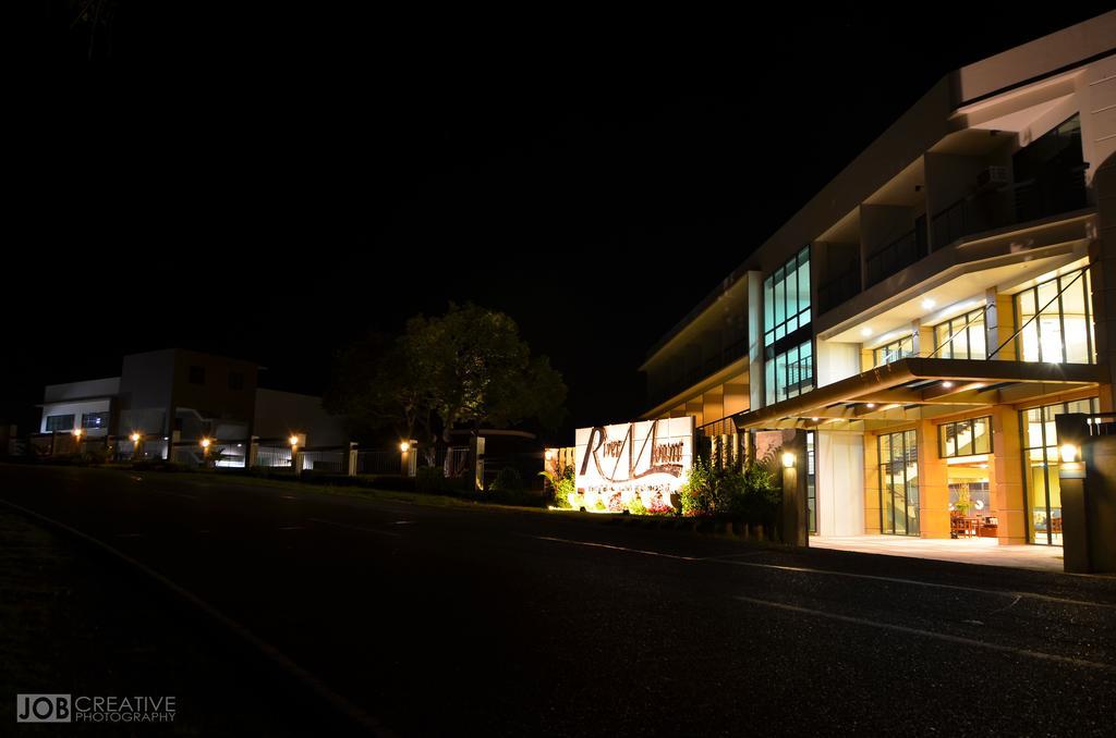 Rivermount Hotel And Resort Sarrat Buitenkant foto