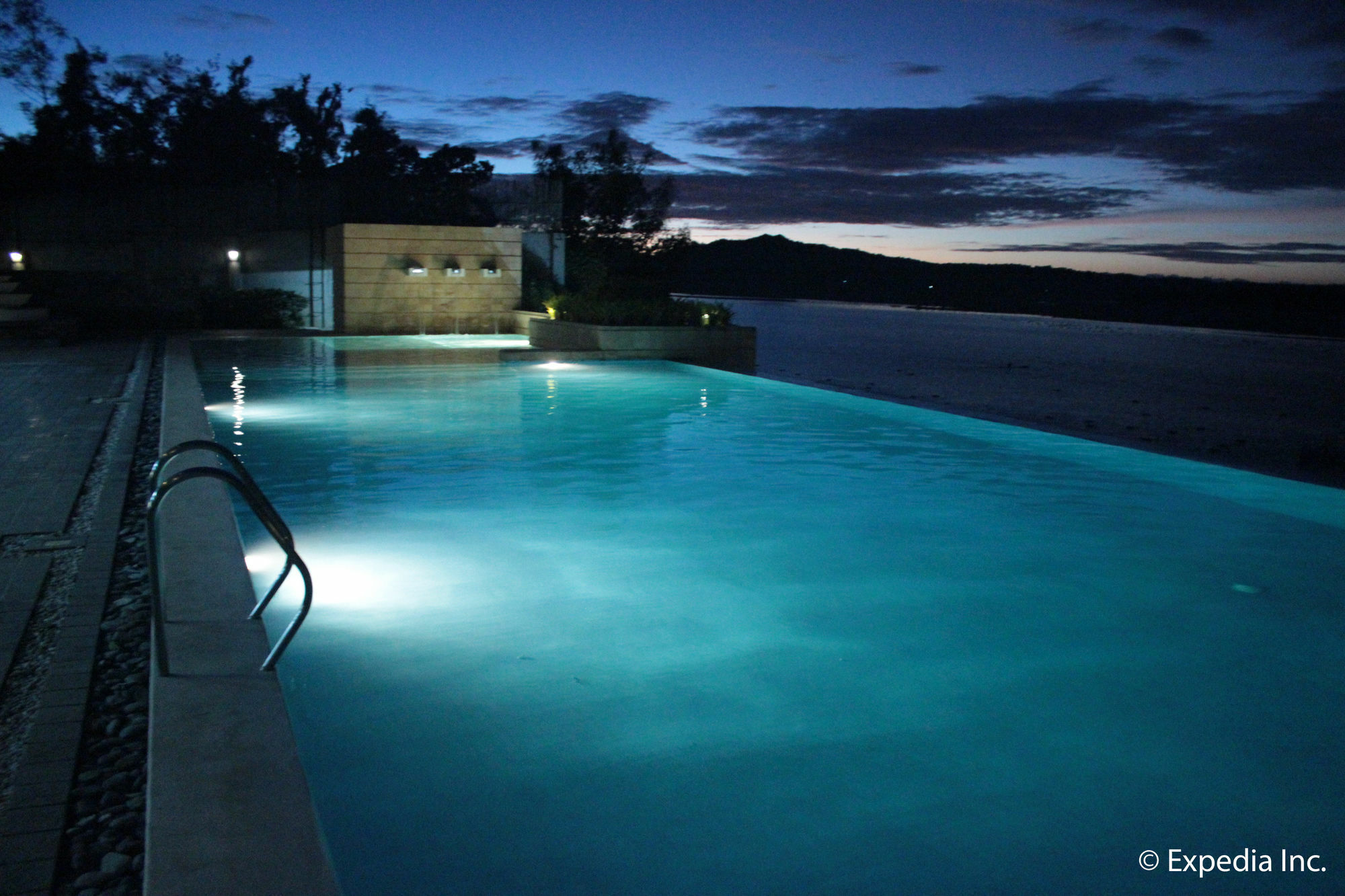 Rivermount Hotel And Resort Sarrat Buitenkant foto