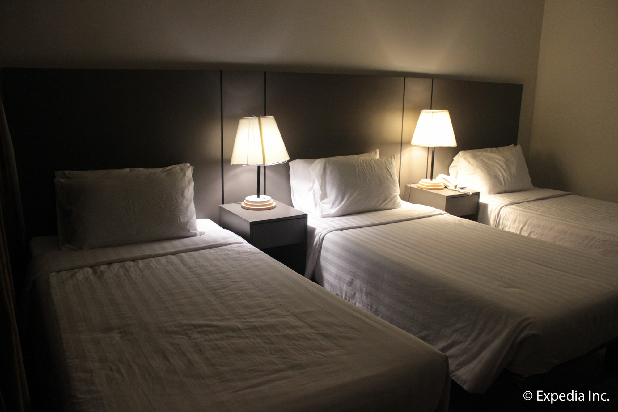 Rivermount Hotel And Resort Sarrat Buitenkant foto